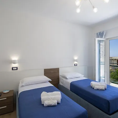 Cristal Villa *